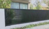 別墅圍墻護欄安裝采用鋁藝材質(zhì)的比較普遍
